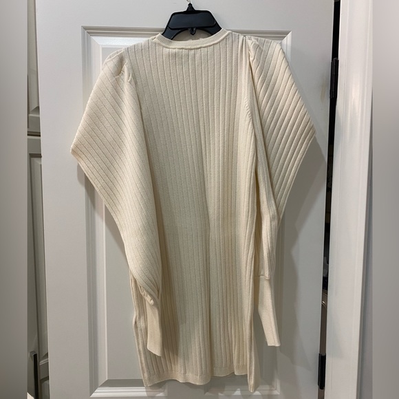 Ted Baker extreme sleeve sweater dress - Picture 4 of 7